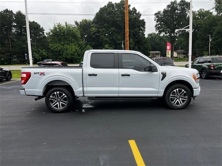 2022 Ford F-150 XL Truck