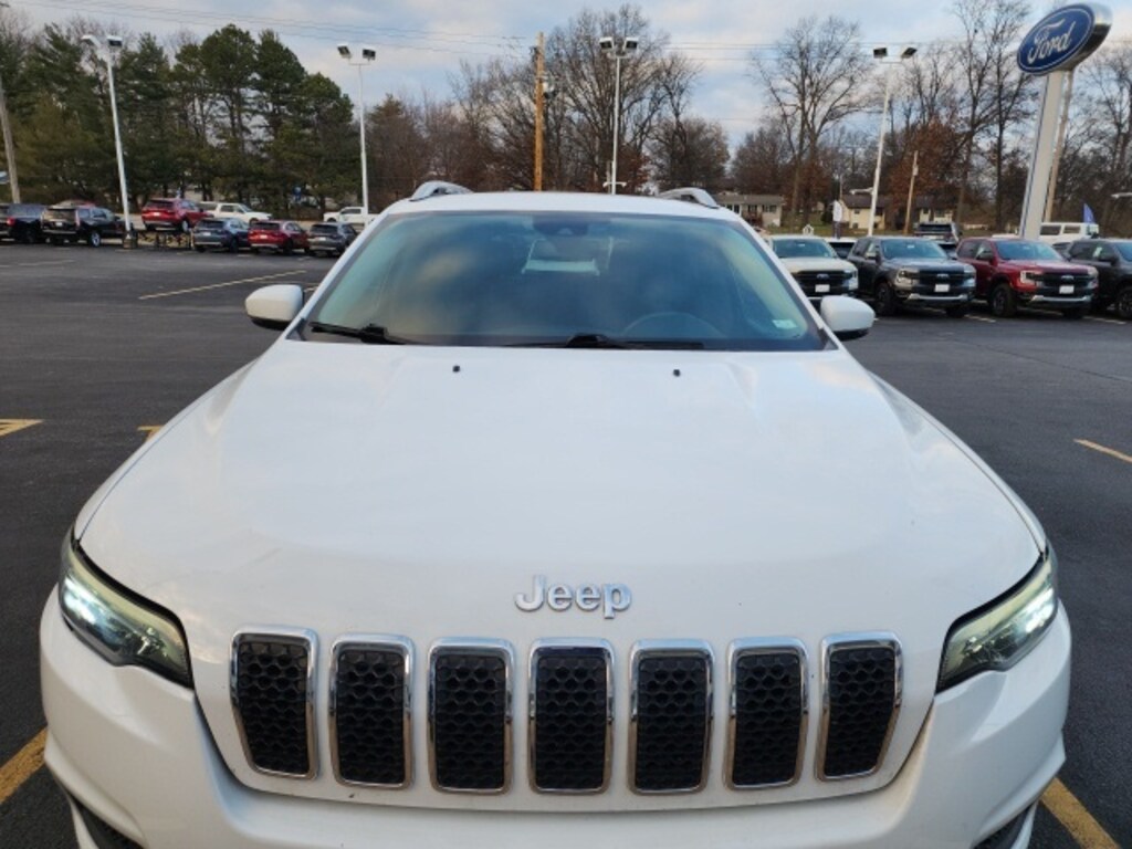Used 2021 Jeep Cherokee Latitude SUV