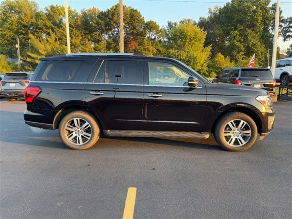 Used 2024 Ford Expedition Limited SUV