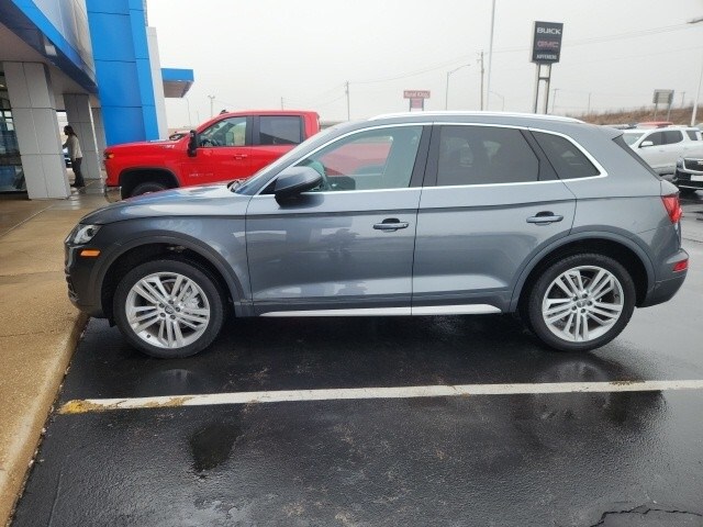 Used 2019 Audi Q5 Premium Plus with VIN WA1BNAFY9K2111841 for sale in Washington, MO