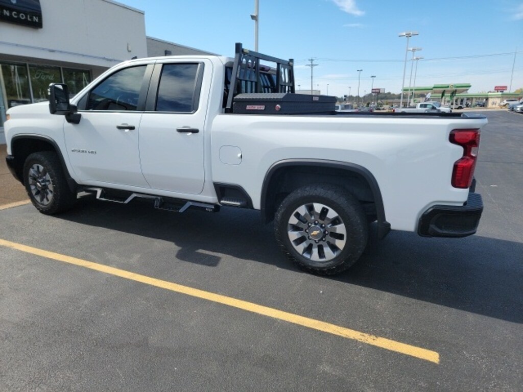 Used 2024 Chevrolet Silverado 2500HD Custom Truck