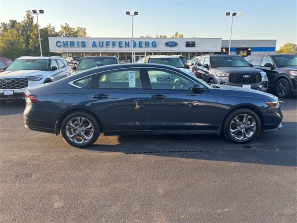 Used 2024 Honda Accord EX Sedan