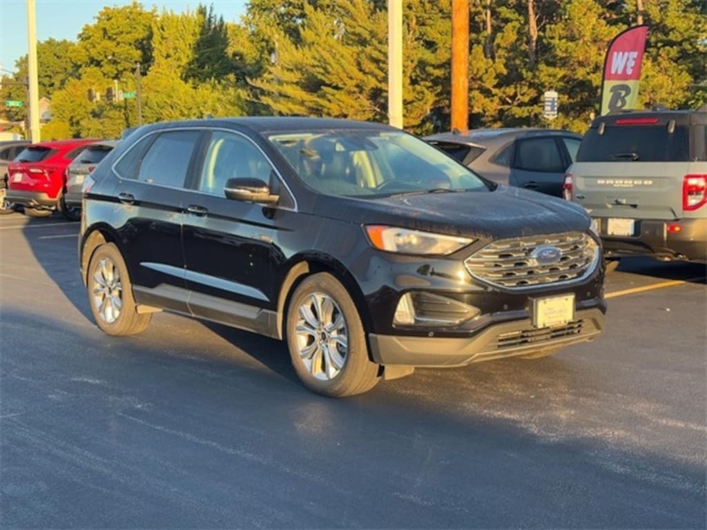 Used 2024 Ford Edge Titanium SUV