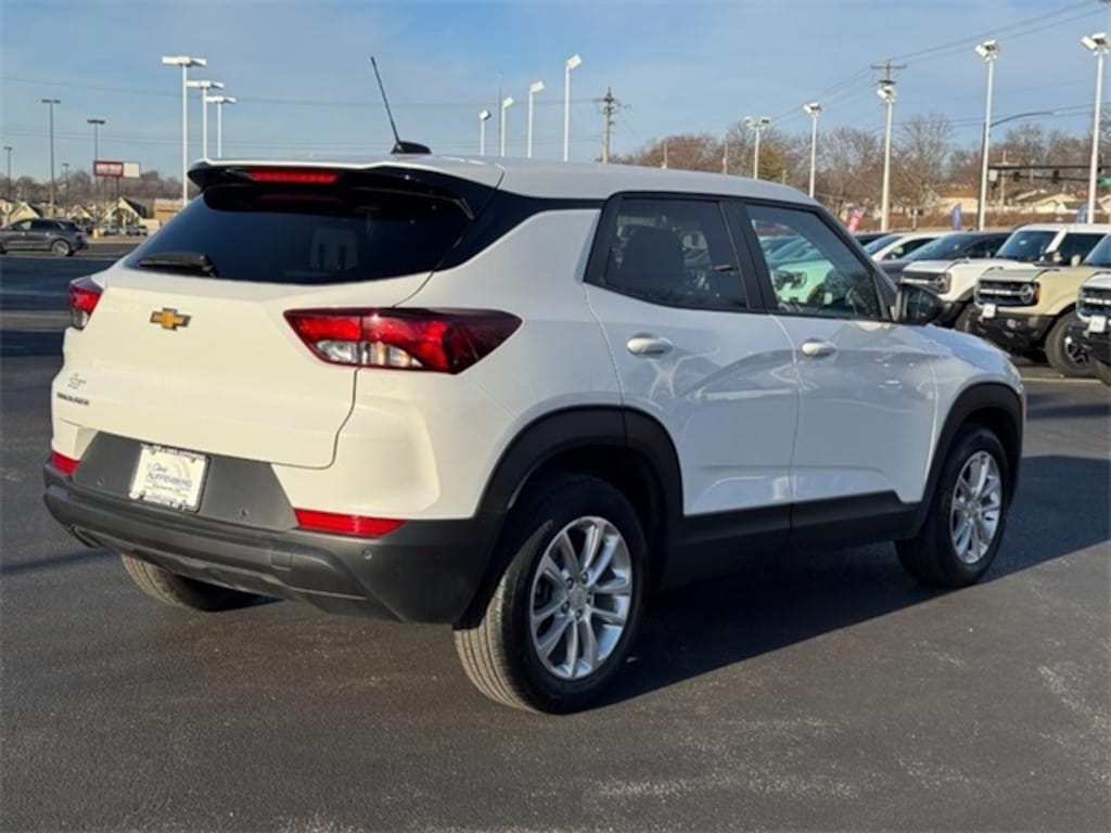 Used 2024 Chevrolet Trailblazer LS SUV