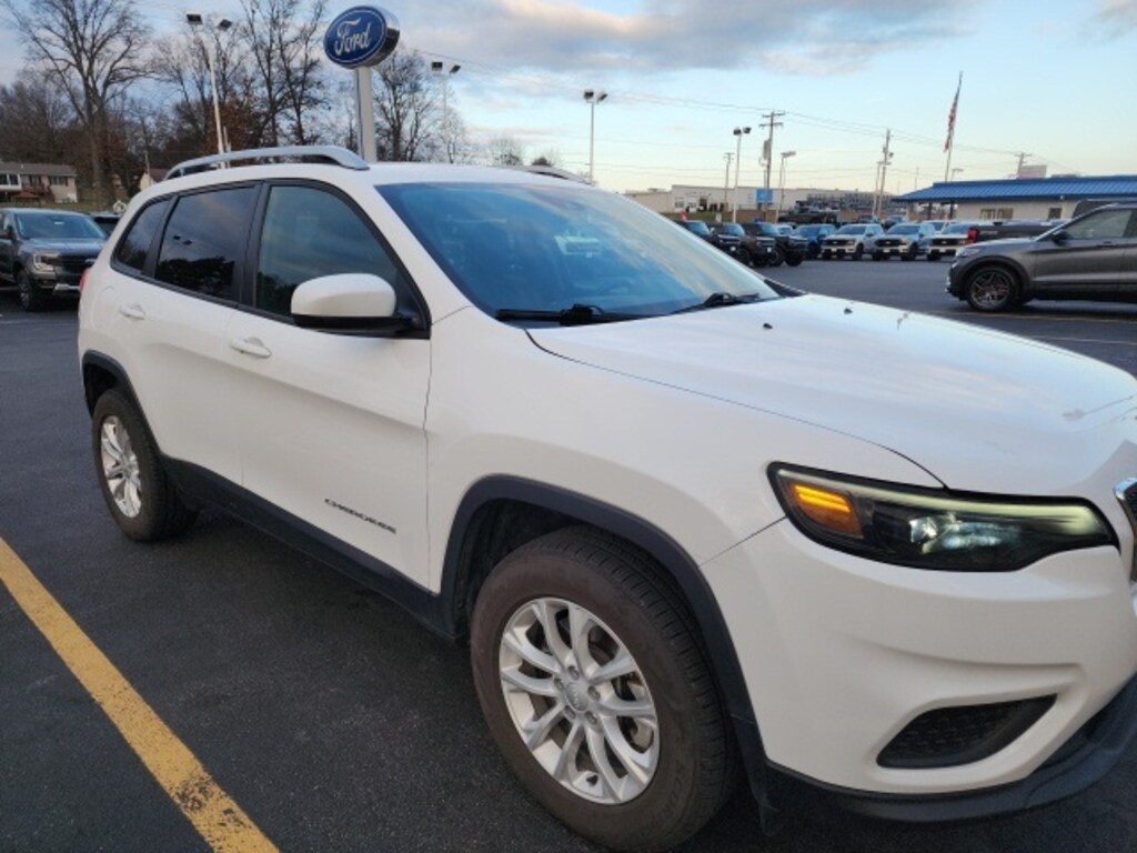 Used 2021 Jeep Cherokee Latitude SUV
