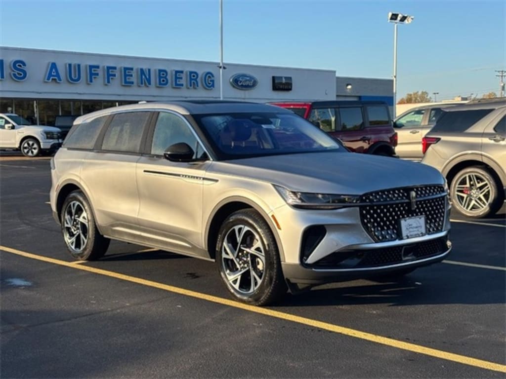 New 2026 Lincoln Nautilus Premiere SUV