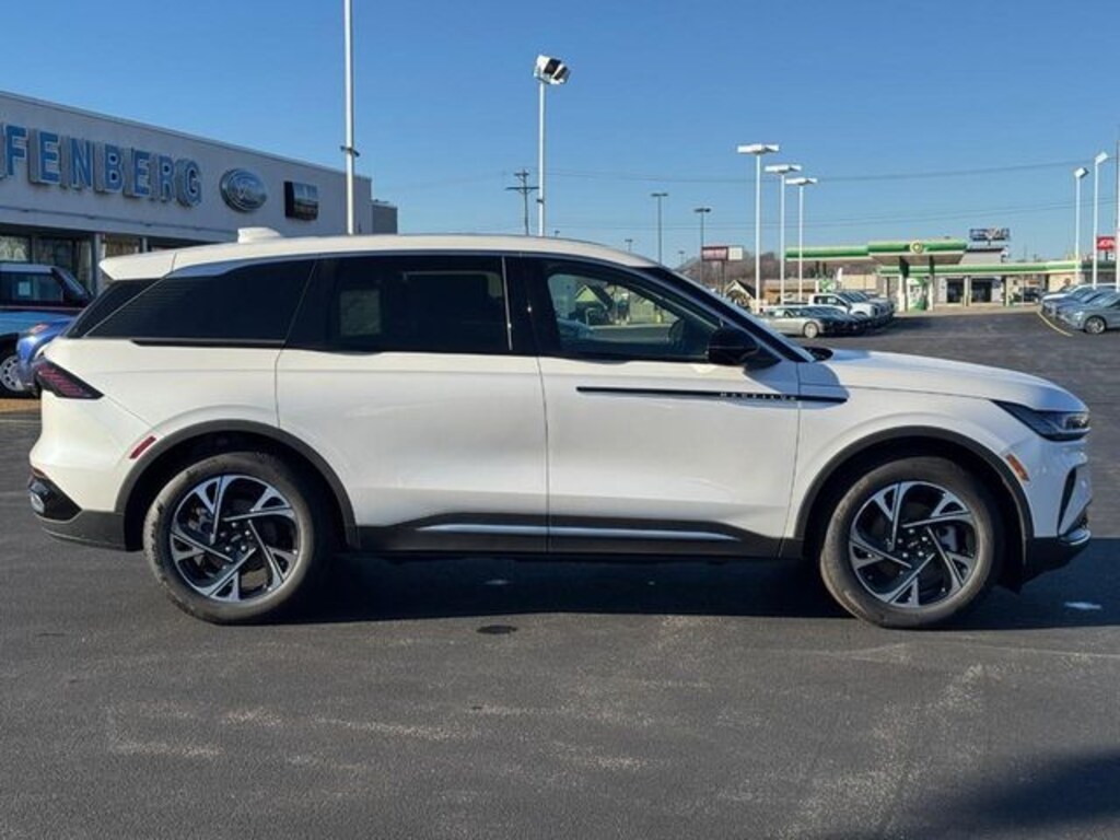 New 2026 Lincoln Nautilus Premiere SUV