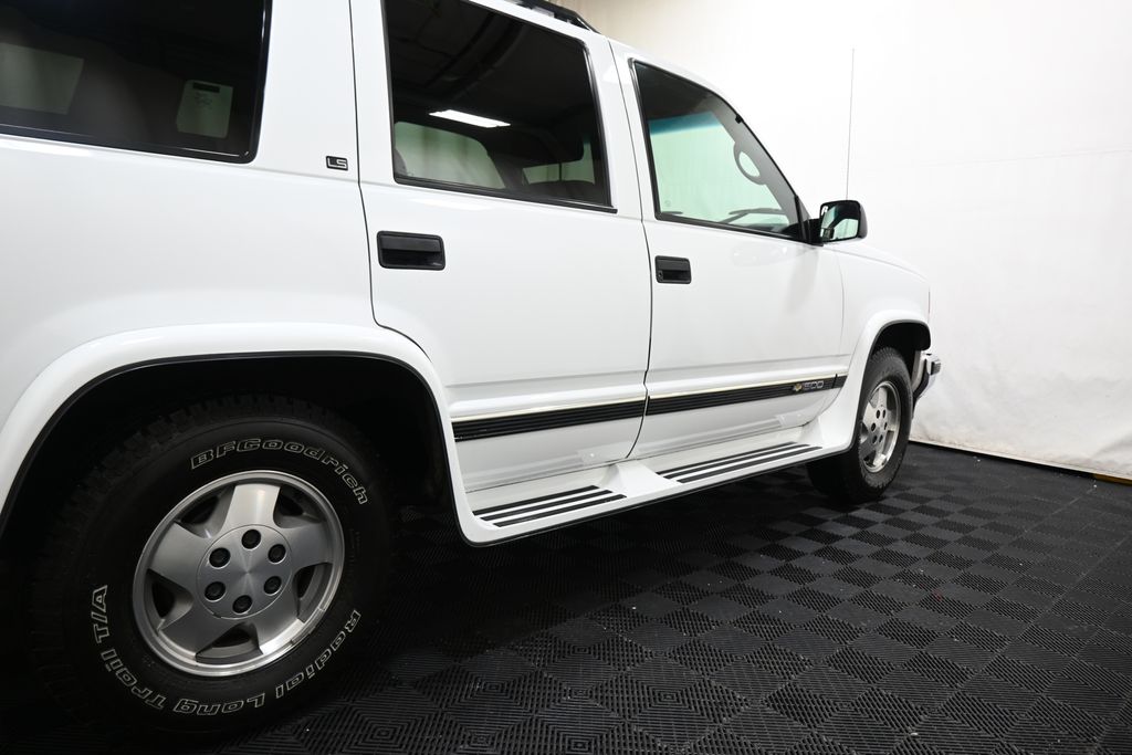 1995 Chevrolet Tahoe - Photo 14
