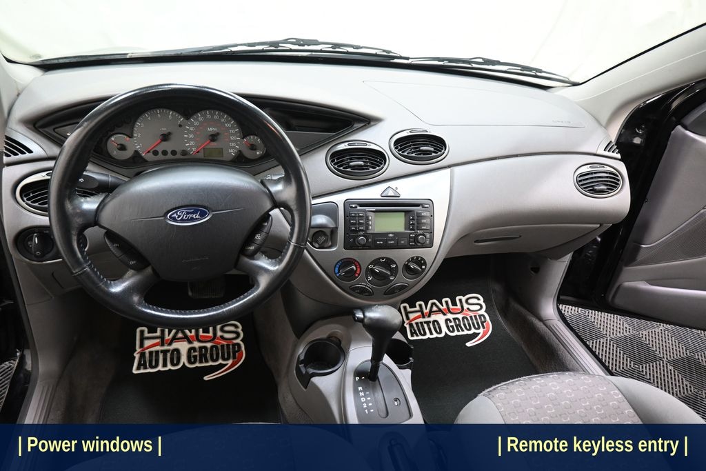 Used 2003 Ford Focus Hatchback