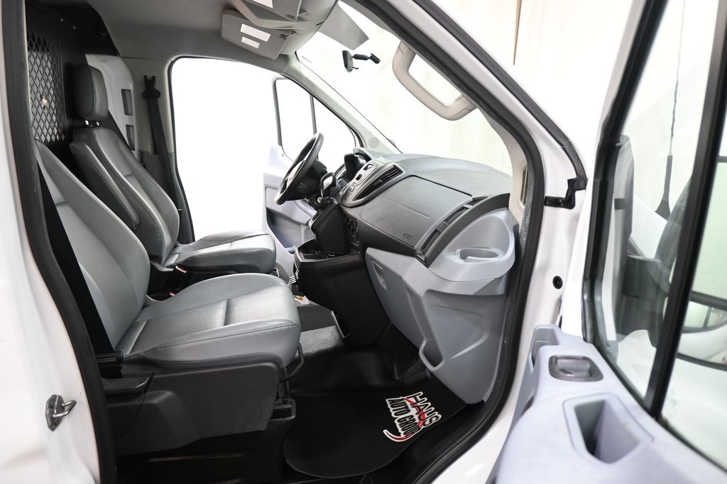 2015 Ford Transit Base - Photo 8