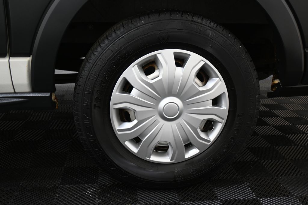 2015 Ford Transit Base - Photo 24
