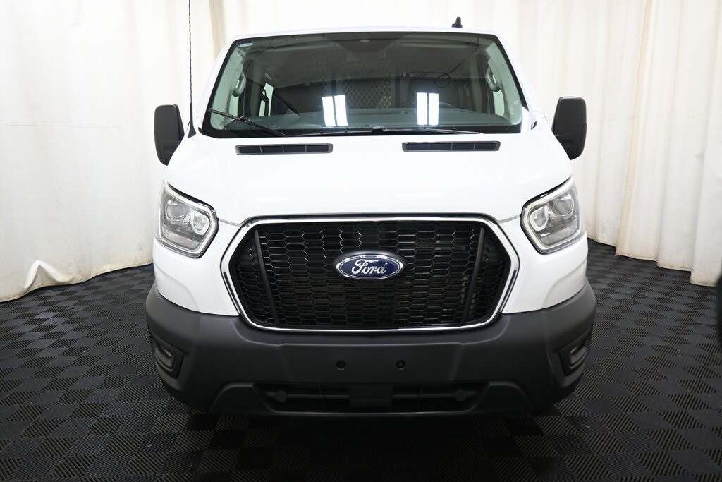 2023 Ford Transit photo 2