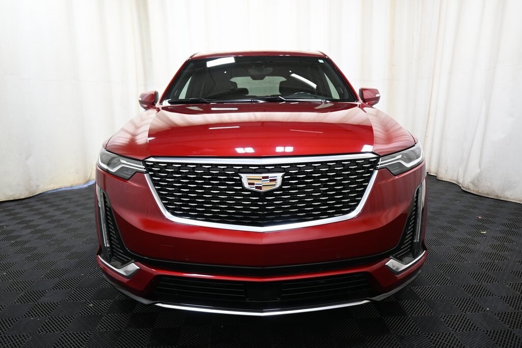 2023 Cadillac XT6 Premium Luxury photo 2