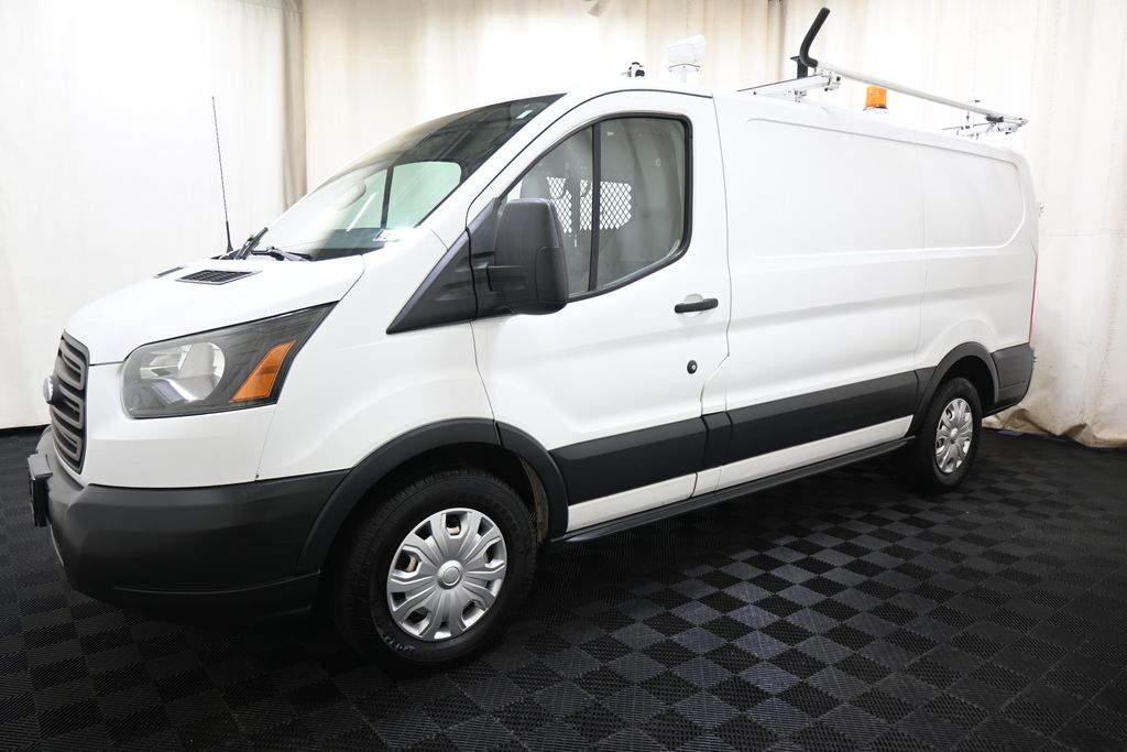 2015 Ford Transit Base - Photo 6
