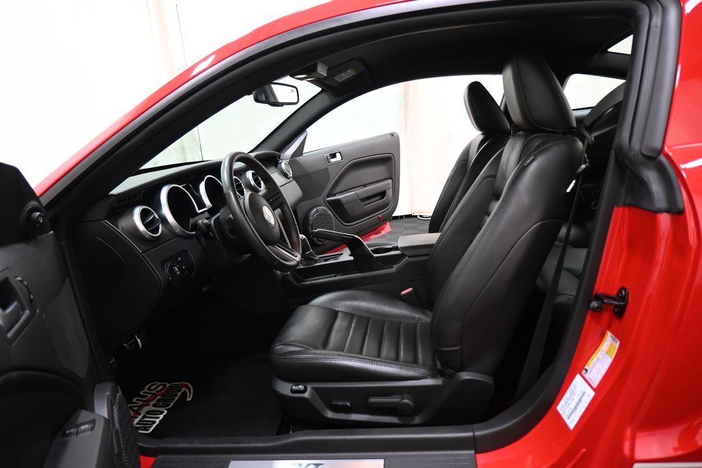 2009 Ford Mustang Shelby GT500 - Photo 6