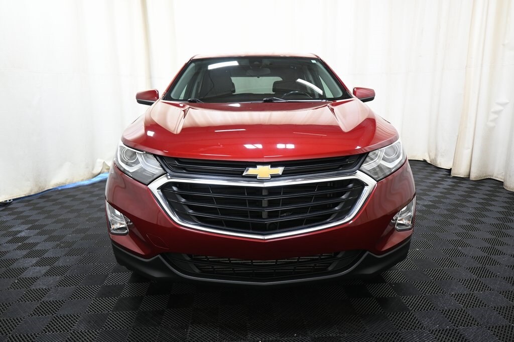 2019 Chevrolet Equinox LT photo 2