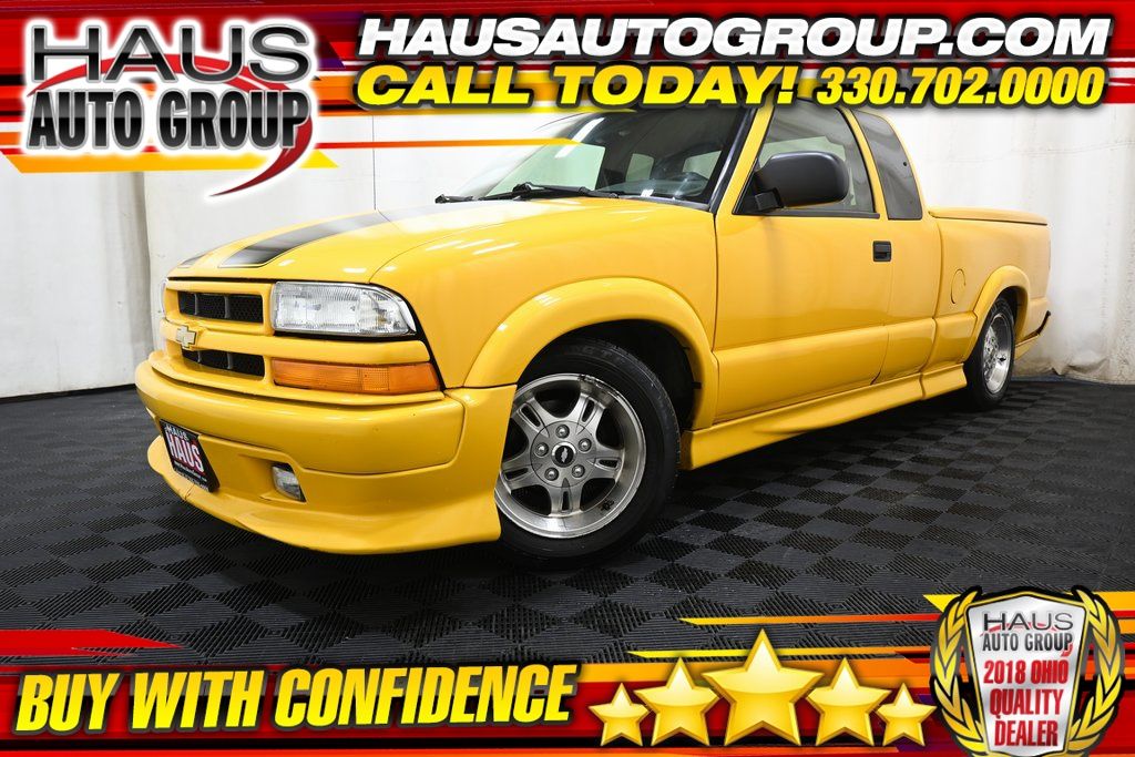 2002 Chevrolet S-10 LS