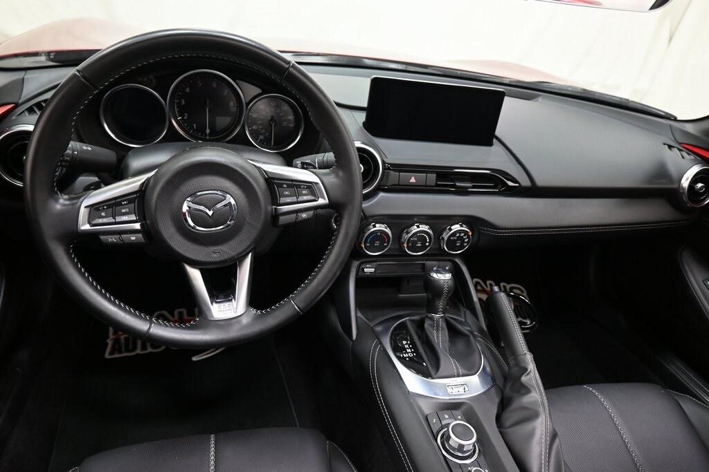 2024 Mazda MX-5 Miata Miata RF Grand Touring photo 3