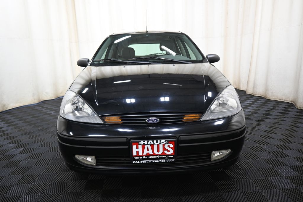 Used 2003 Ford Focus Hatchback
