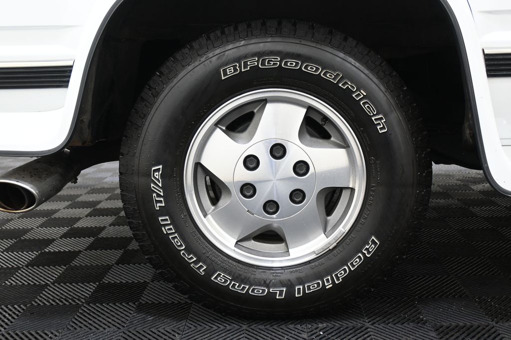 1995 Chevrolet Tahoe - Photo 27
