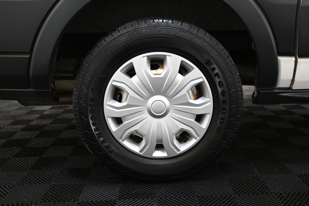 2015 Ford Transit Base - Photo 26