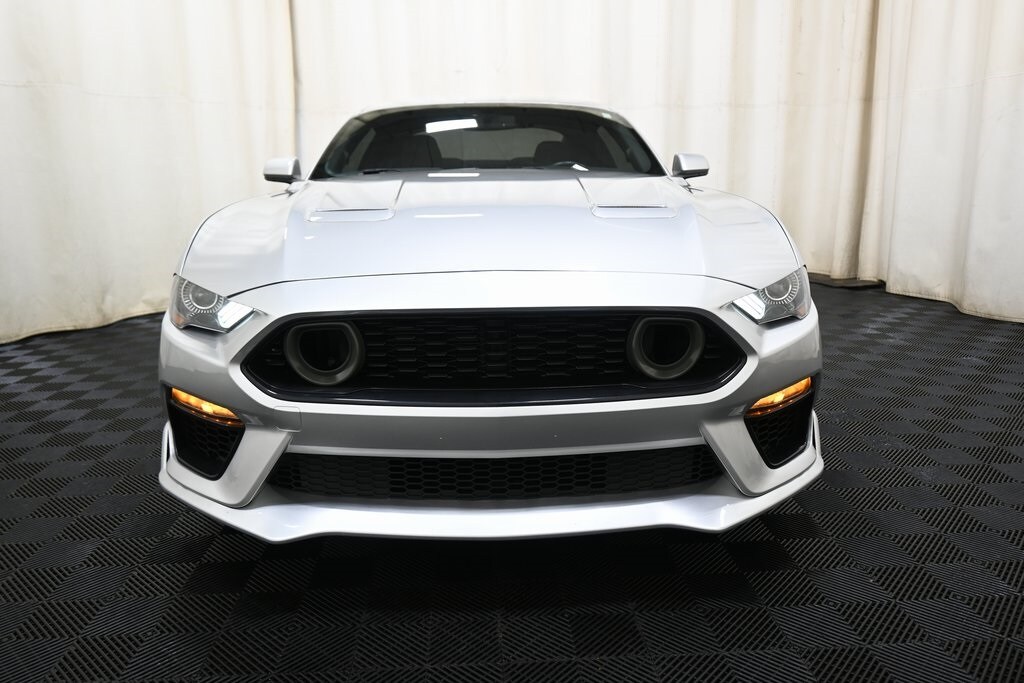 2019 Ford Mustang EcoBoost photo 2
