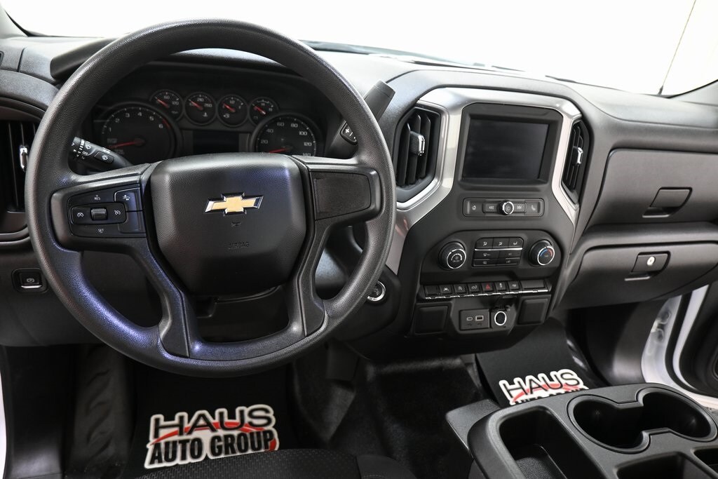2024 Chevrolet Silverado Work Truck photo 3