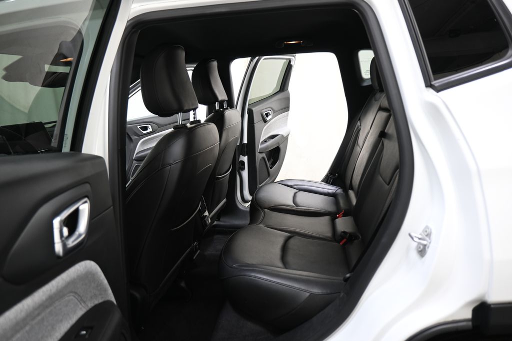 2023 Jeep Compass Latitude Lux - Photo 23
