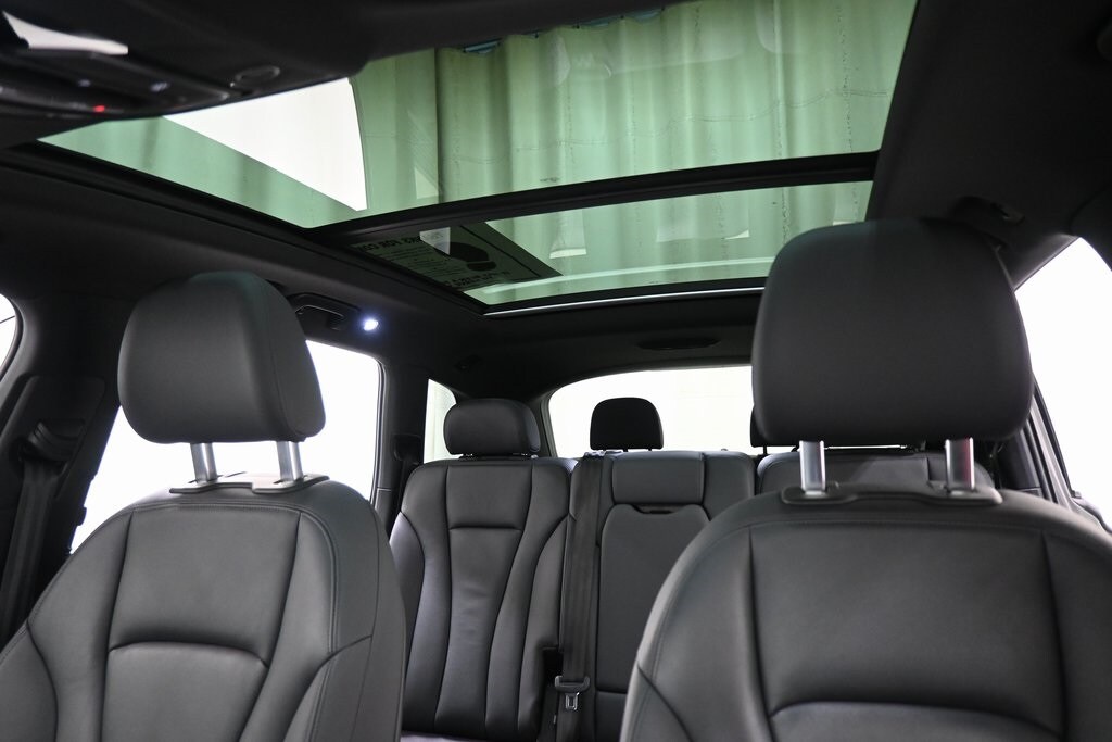2021 Audi Q7 55 Premium photo 2