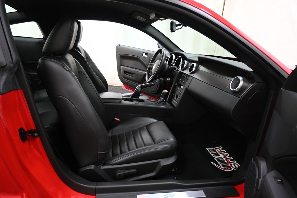 2009 Ford Mustang Shelby GT500 - Photo 18