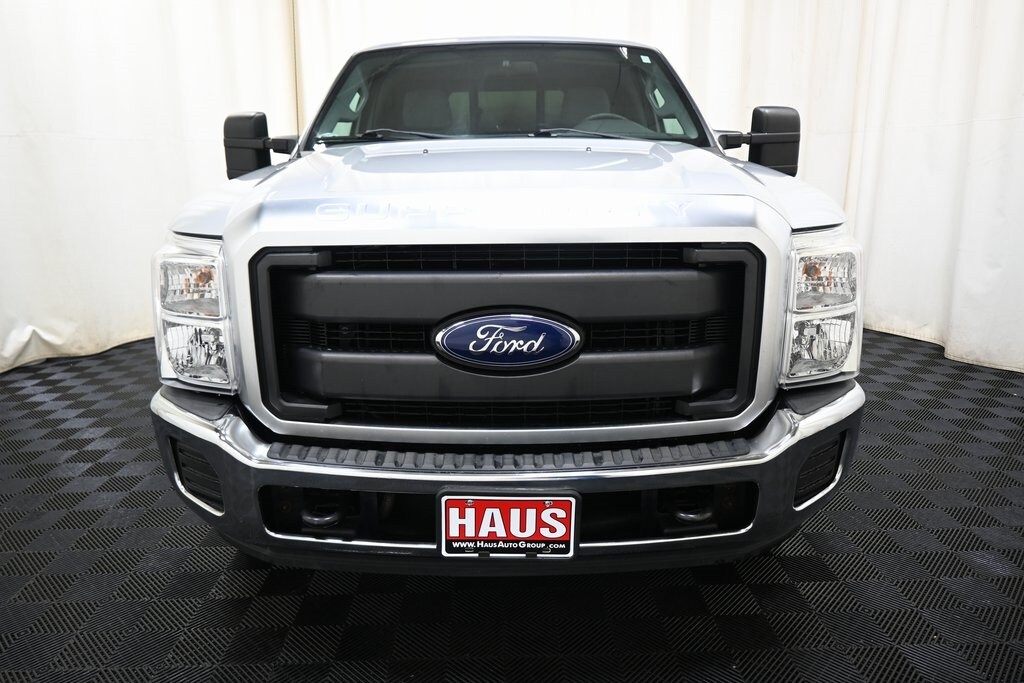 2015 Ford F-250 XL photo 2