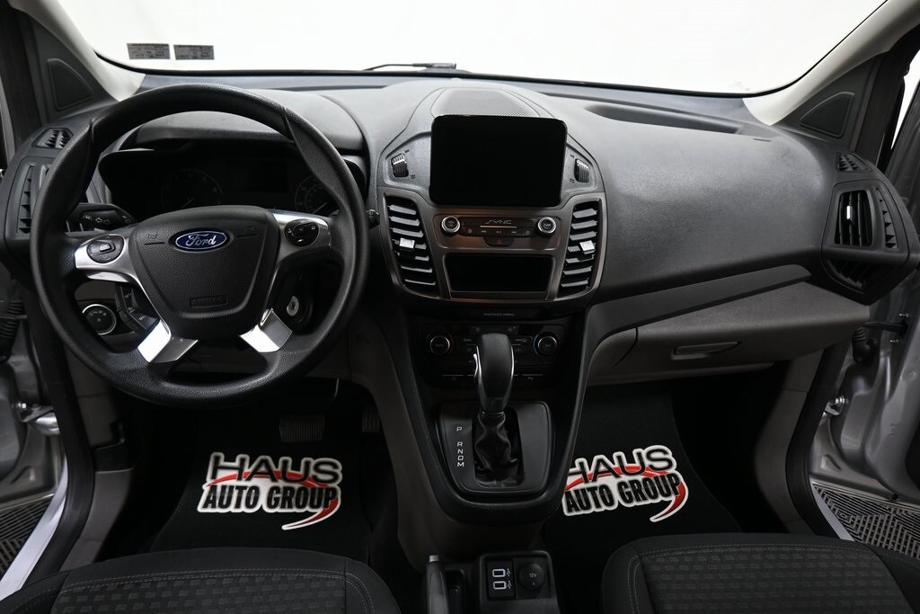 2022 Ford Transit Connect XLT photo 3