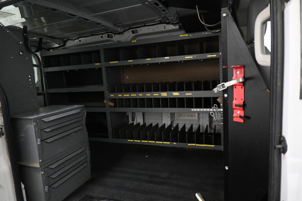 2015 Ford Transit Base - Photo 18
