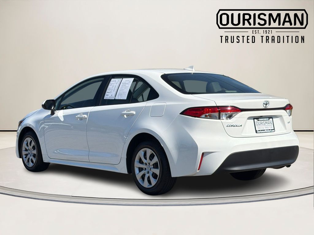 Used 2024 Toyota Corolla LE Sedan