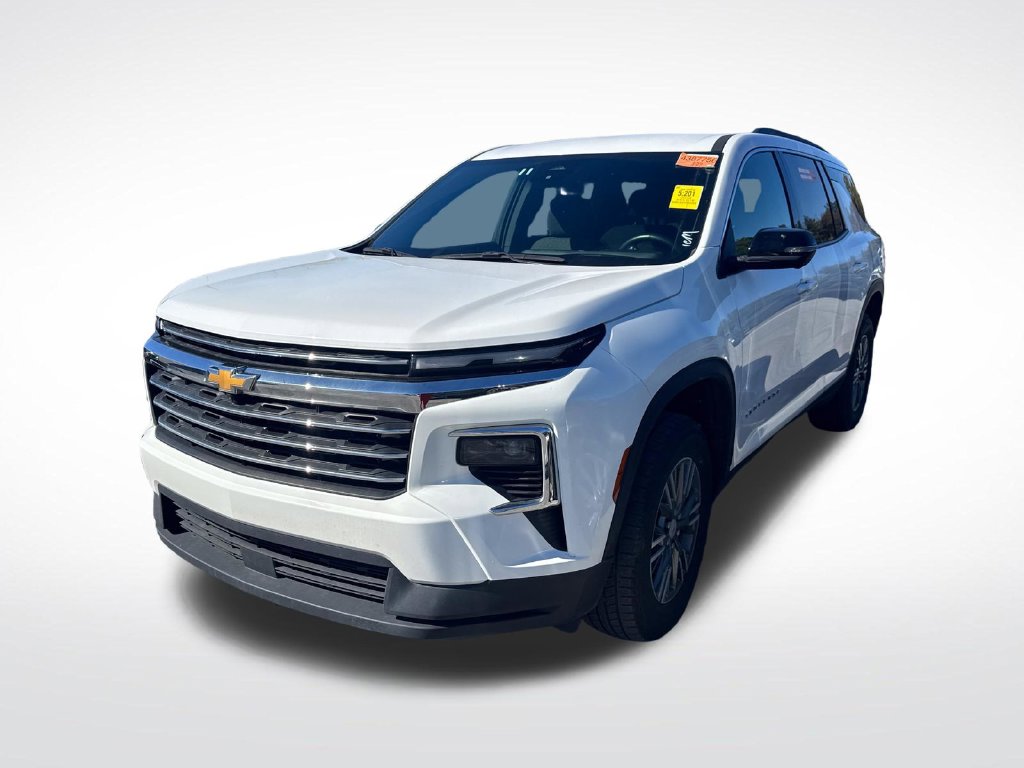 Used 2024 Chevrolet Traverse LT SUV