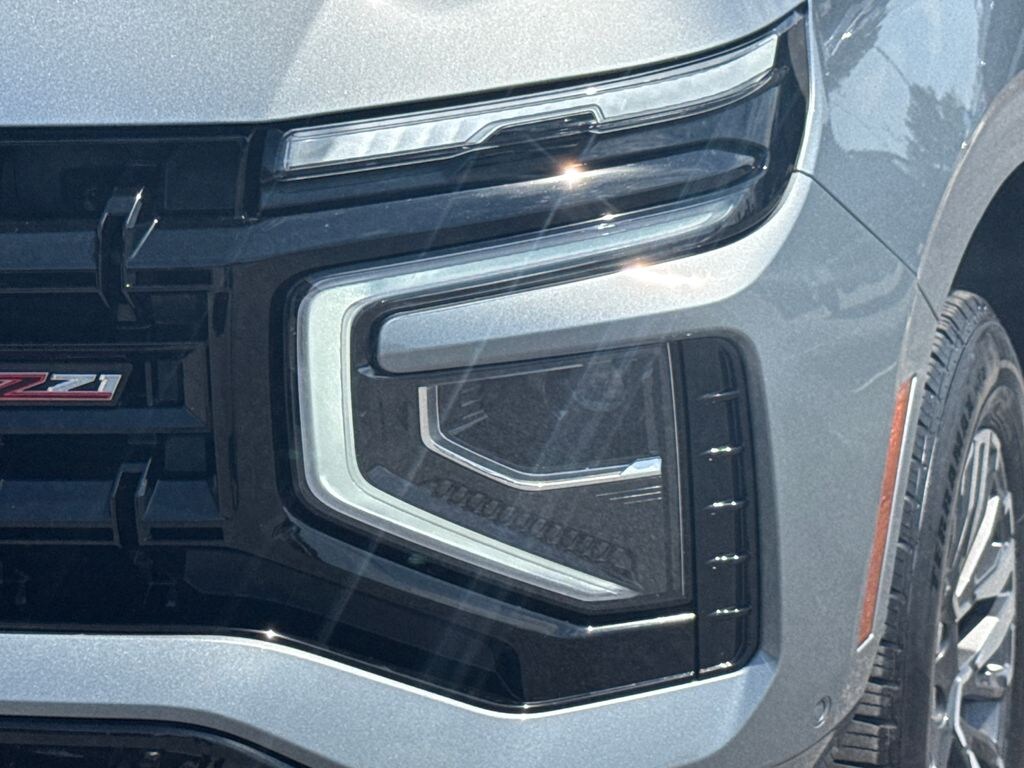 Used 2025 Chevrolet Suburban Z71 SUV