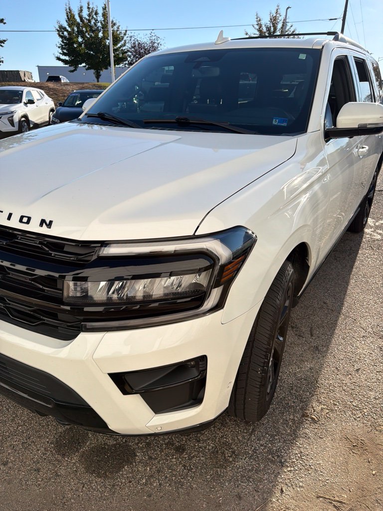 Used 2022 Ford Expedition Limited SUV