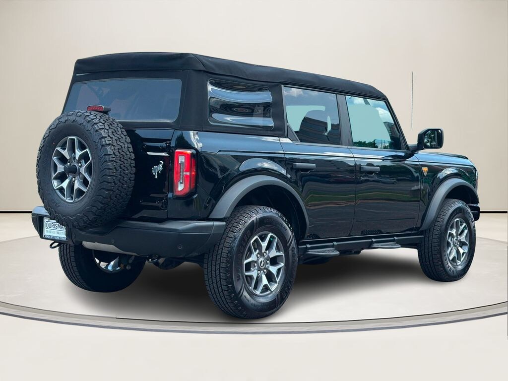 Used 2023 Ford Bronco Badlands SUV