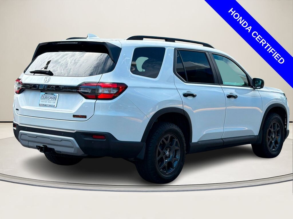 Certified 2025 Honda Pilot TrailSport SUV
