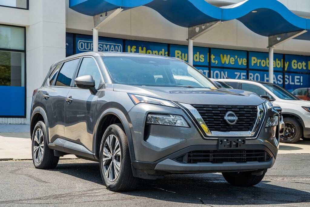 Used 2022 Nissan Rogue SV SUV
