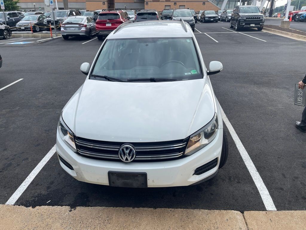 Used 2017 Volkswagen Tiguan 2.0T S SUV