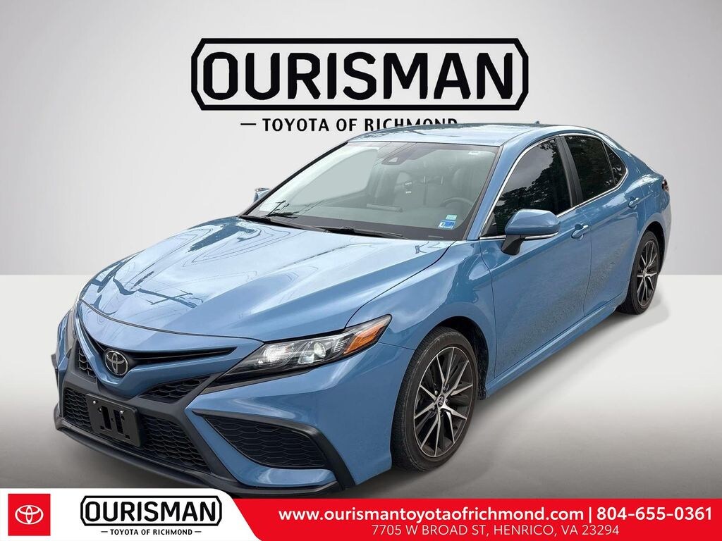Used 2024 Toyota Camry SE Sedan