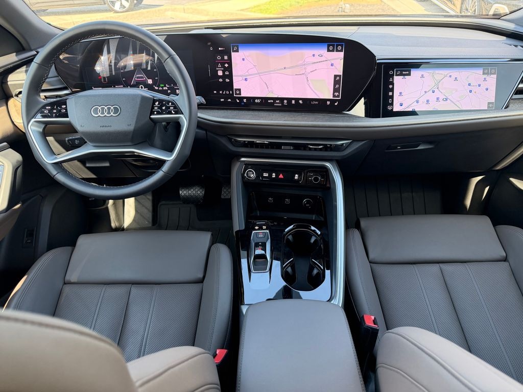 Used 2025 Audi Q5 2.0T Prestige SUV