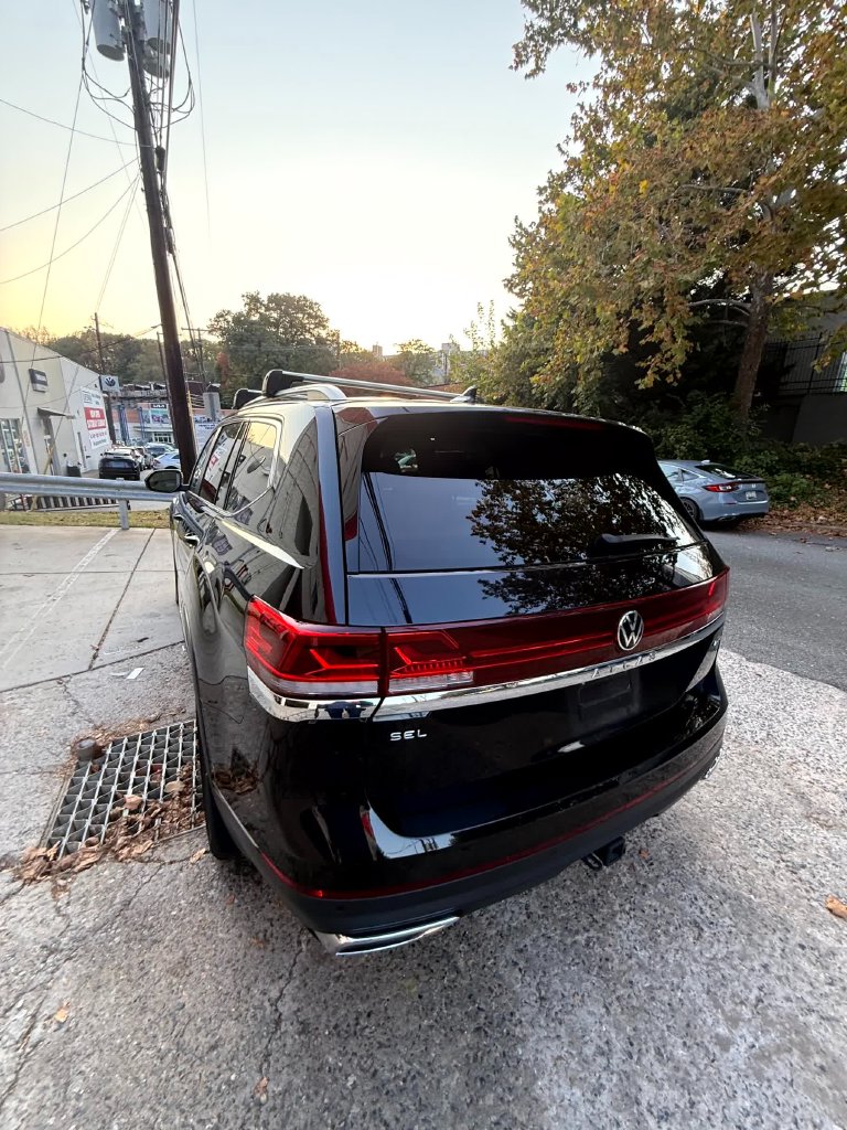 Used 2024 Volkswagen Atlas 2.0T SEL SUV