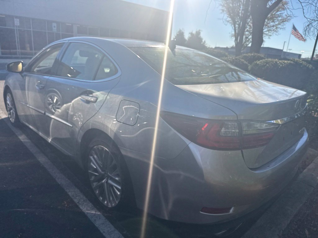 Used 2016 Lexus ES 350 Sedan