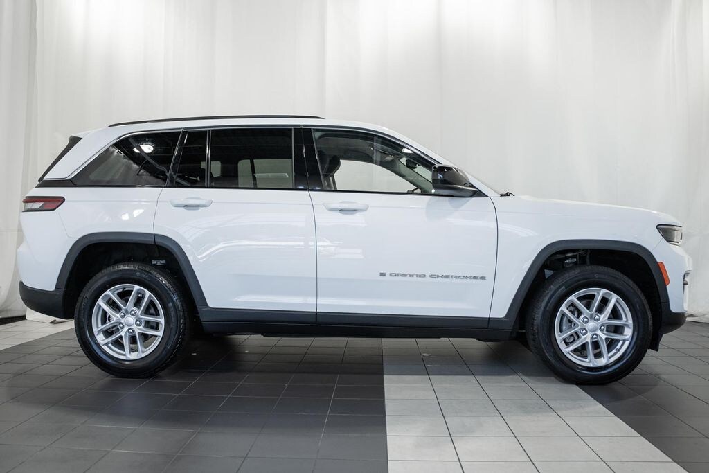 Certified 2023 Jeep Grand Cherokee Laredo SUV