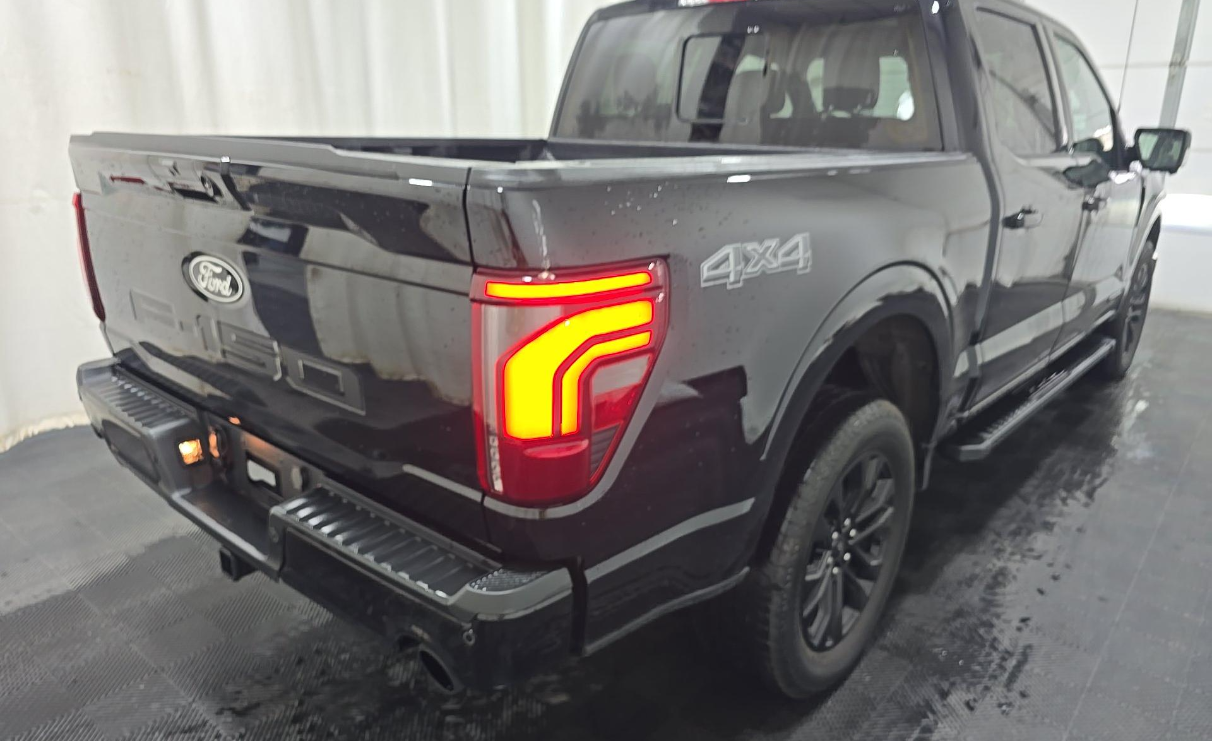 Used 2024 Ford F-150 Lariat Truck