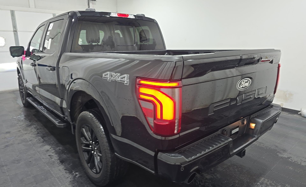 Used 2024 Ford F-150 Lariat Truck
