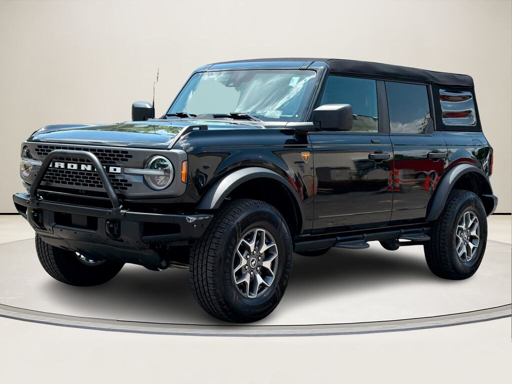 Used 2023 Ford Bronco Badlands SUV