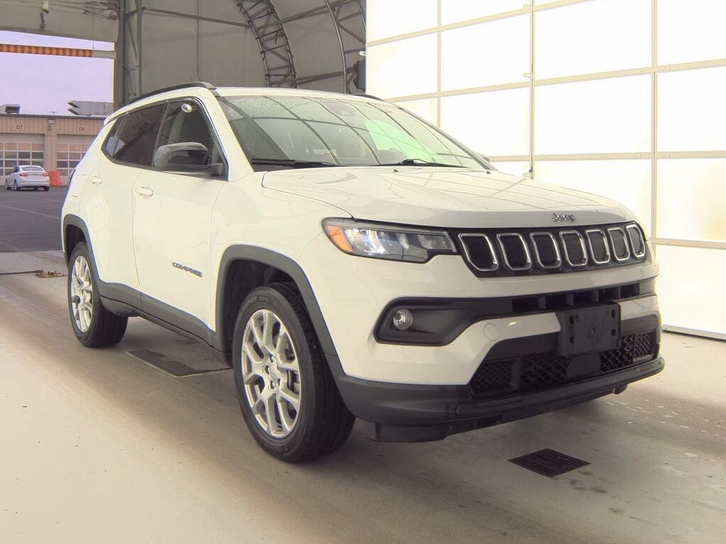 Used 2022 Jeep Compass Latitude Lux SUV